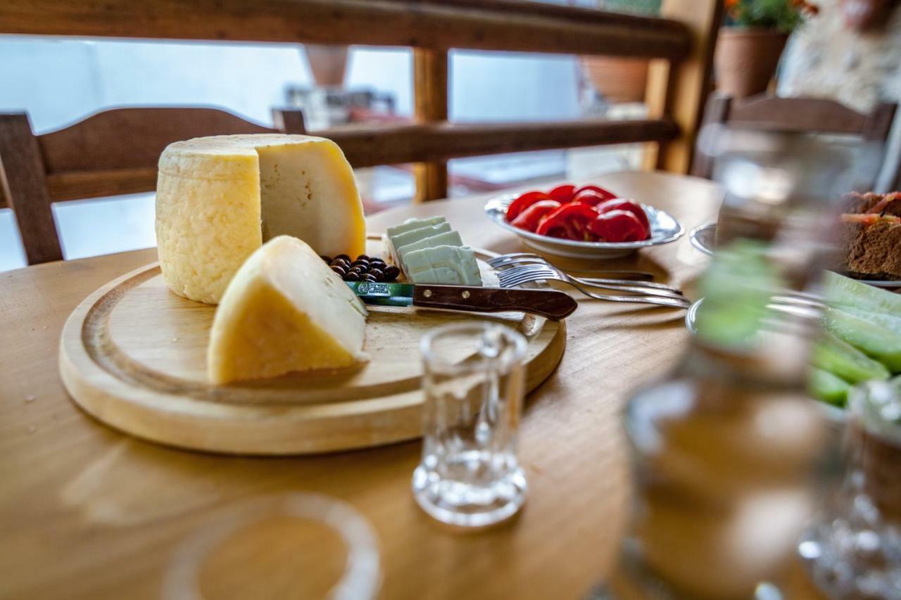 Aristidis'S Plouti Moires Guest House ภายนอก รูปภาพ